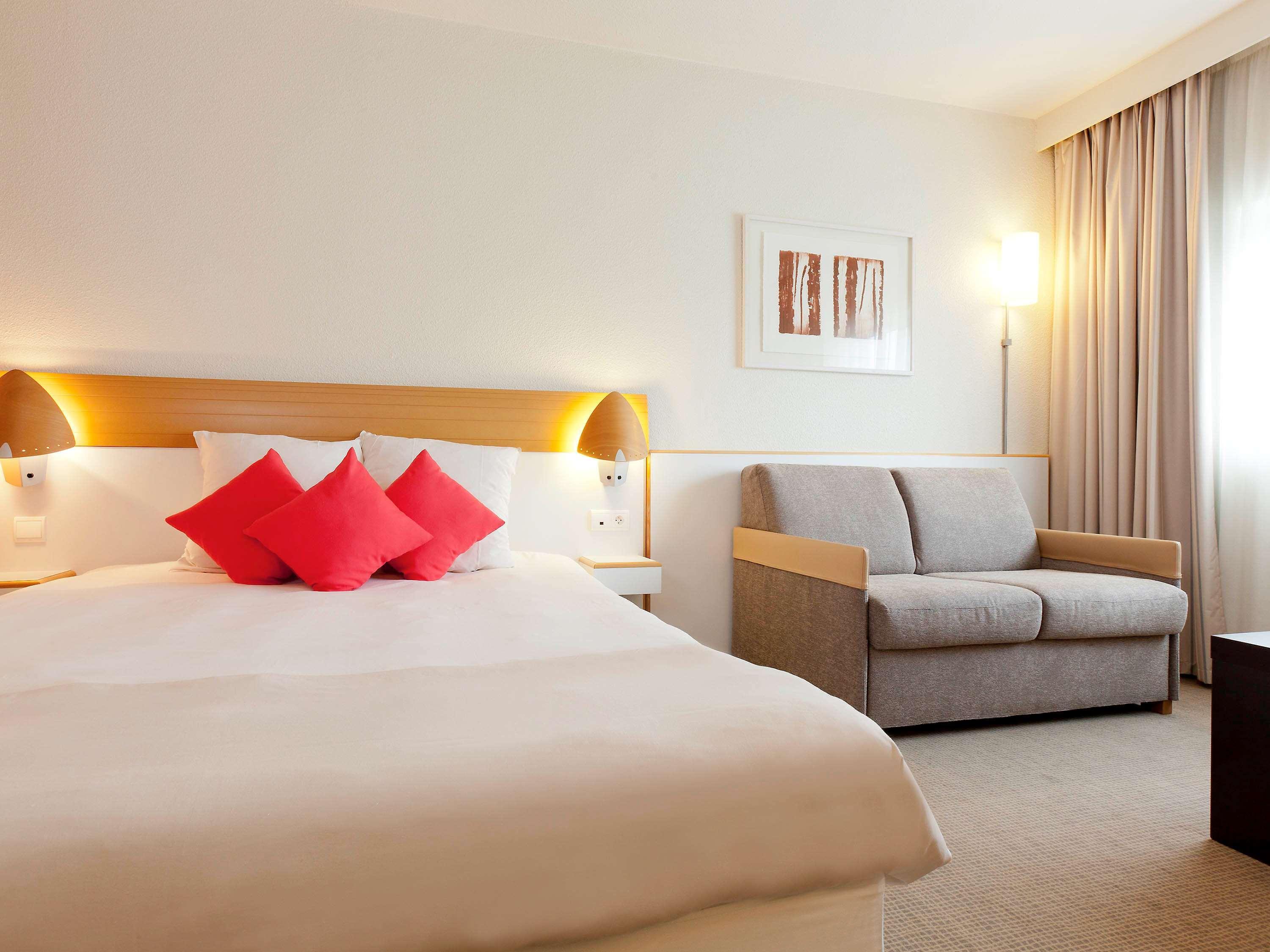 Novotel Paris Orly Rungis Aeroport Exterior foto