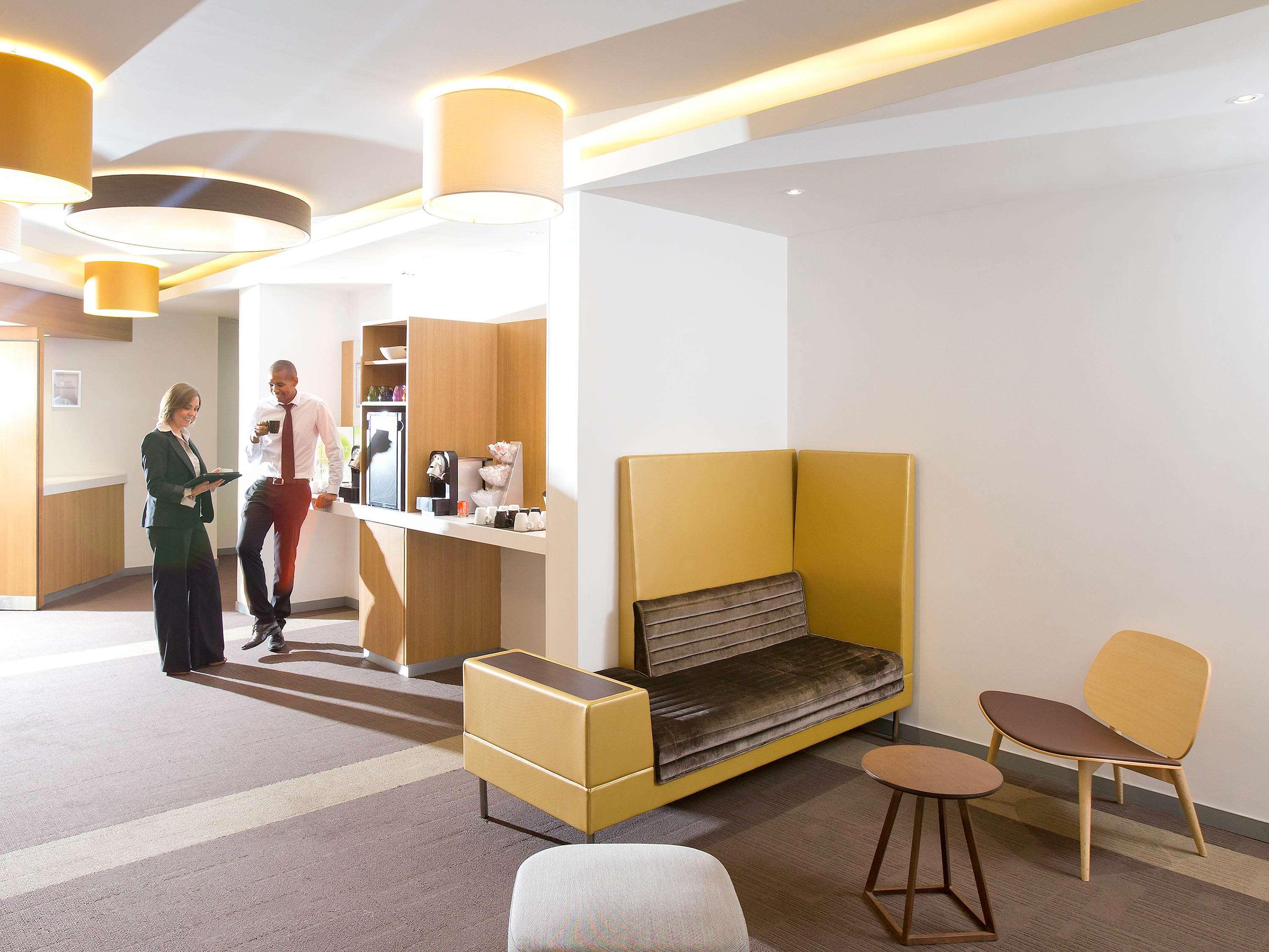Novotel Paris Orly Rungis Aeroport Exterior foto