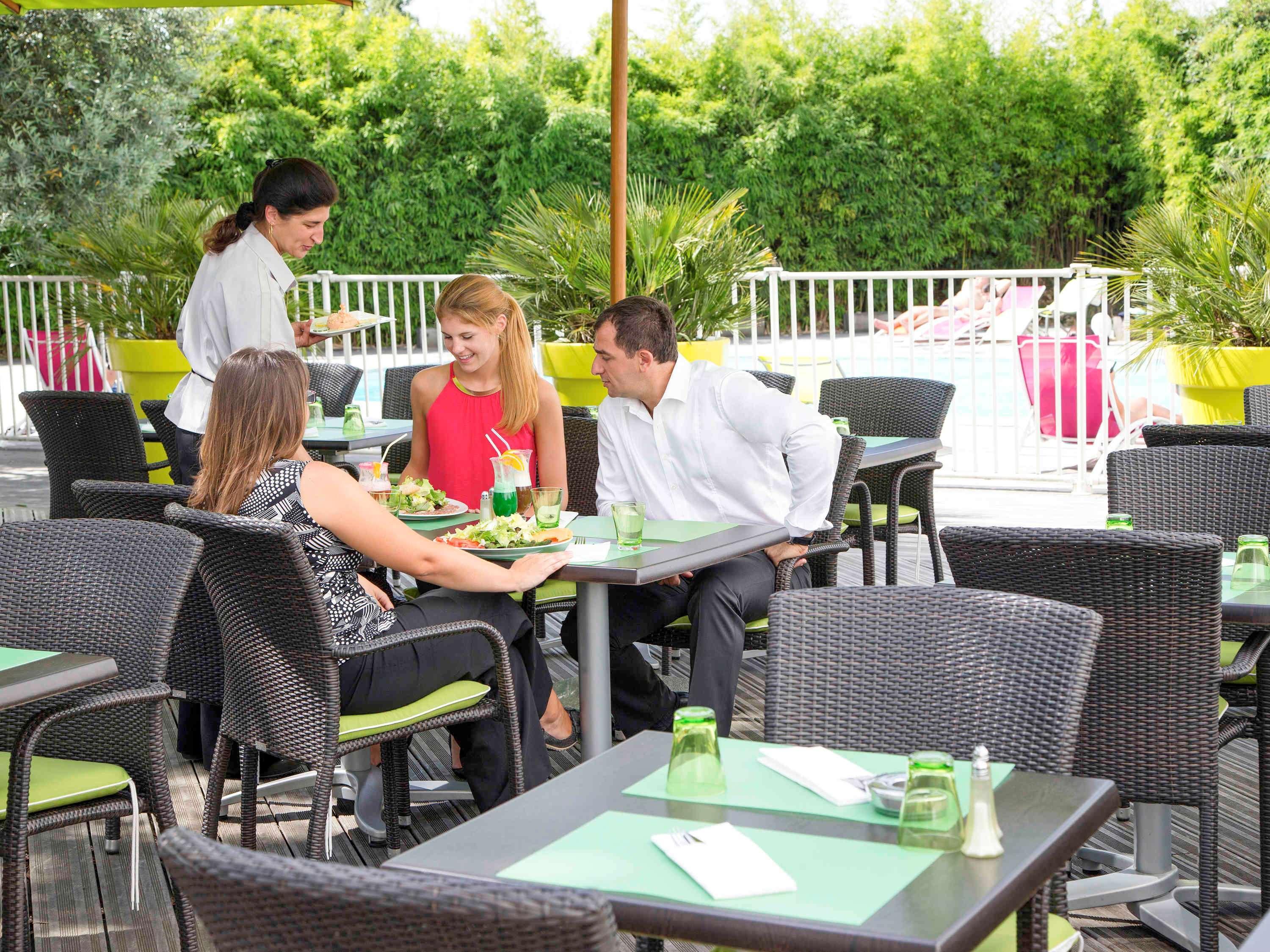 Novotel Paris Orly Rungis Aeroport Exterior foto