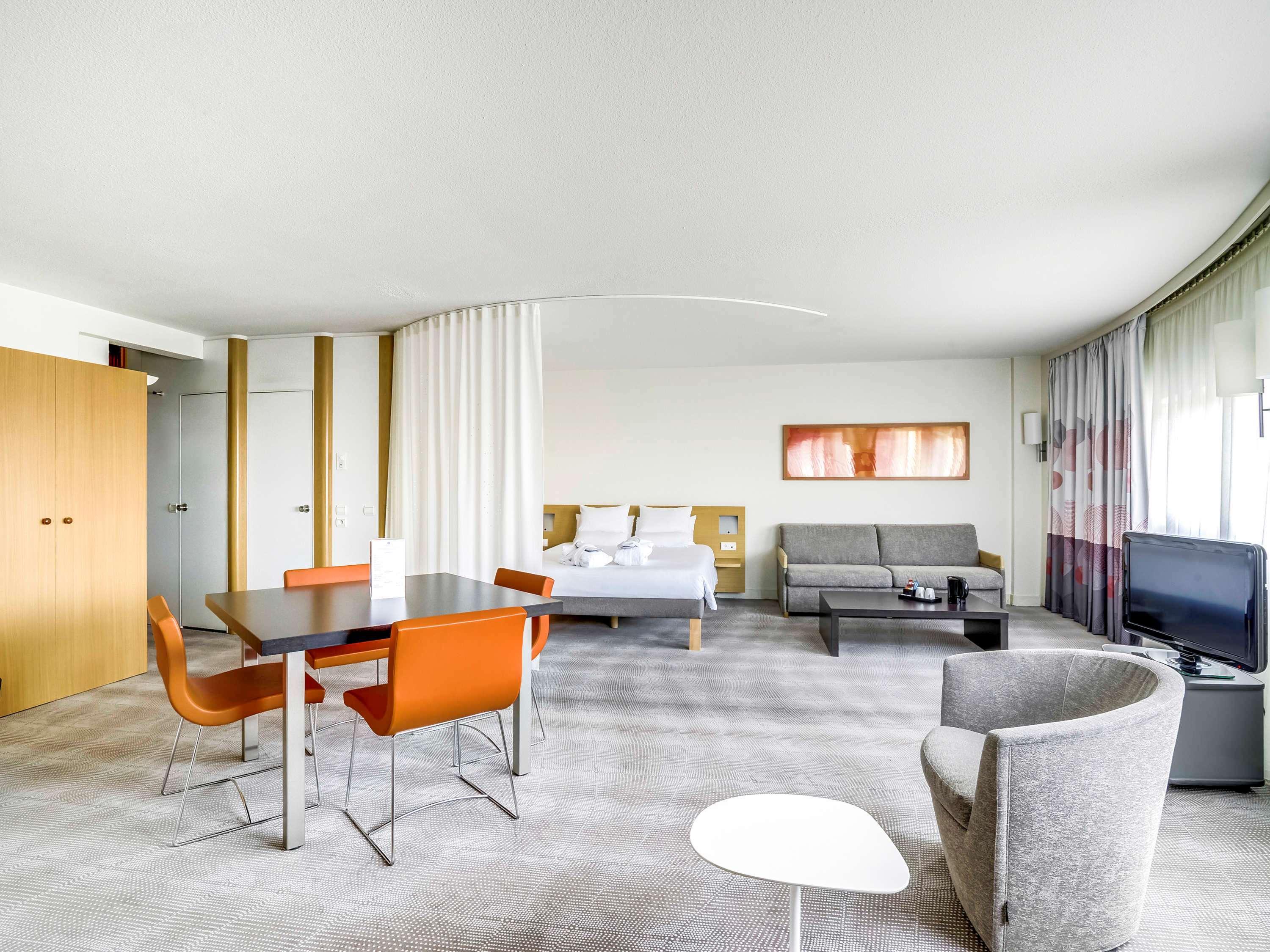 Novotel Paris Orly Rungis Aeroport Exterior foto