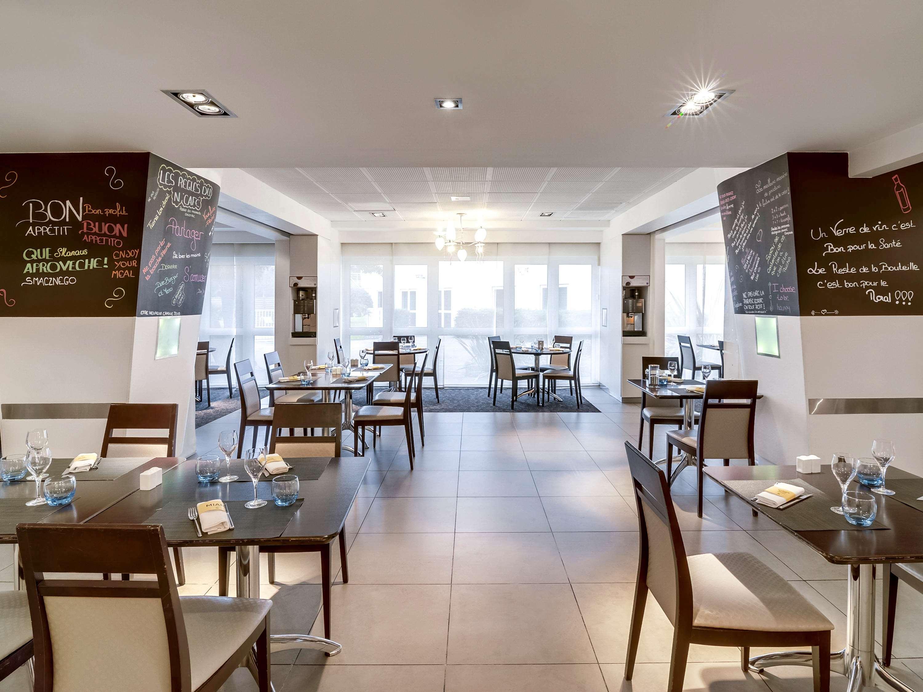 Novotel Paris Orly Rungis Aeroport Exterior foto